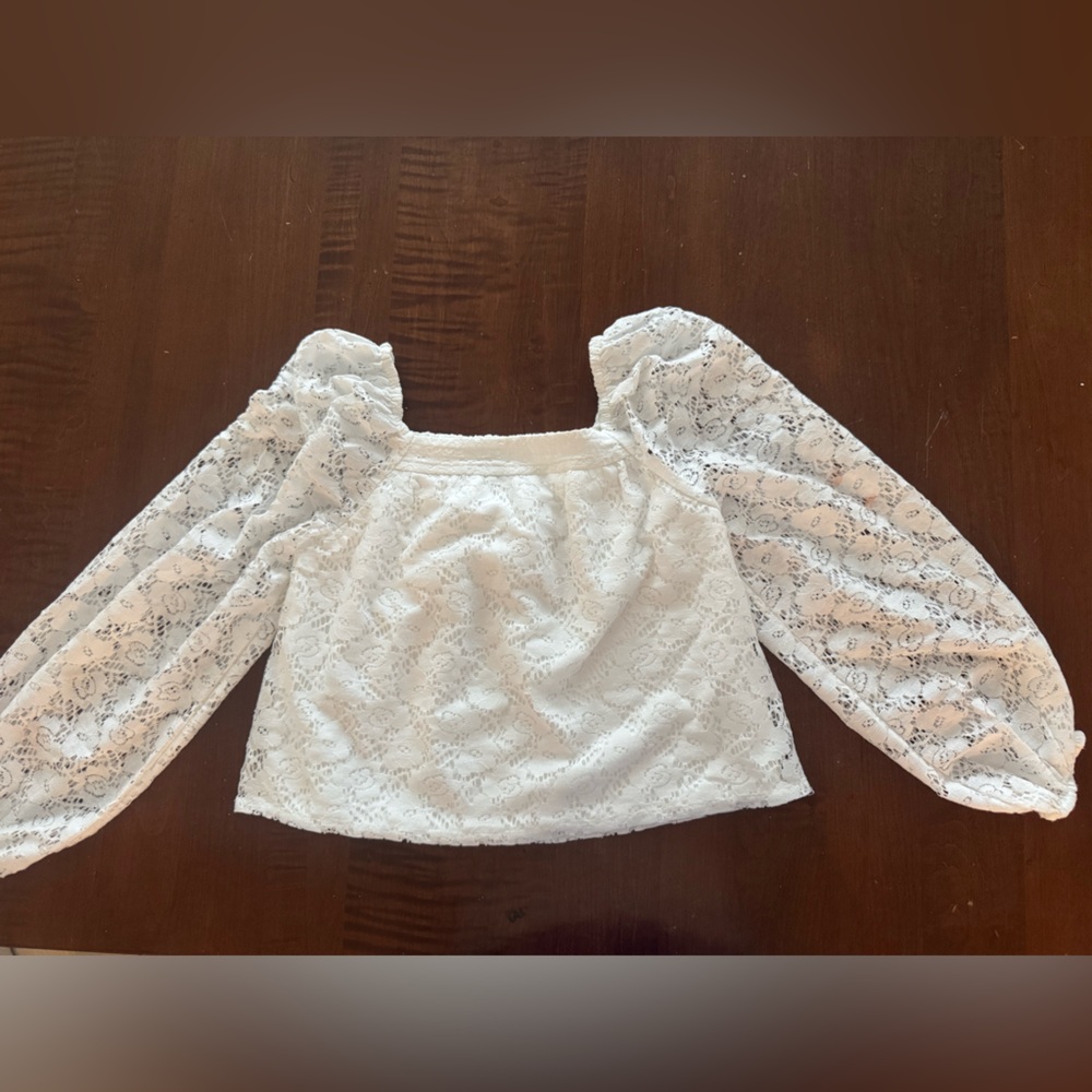 Abercrombie Kids size 11/12 cropped white lace square neck top